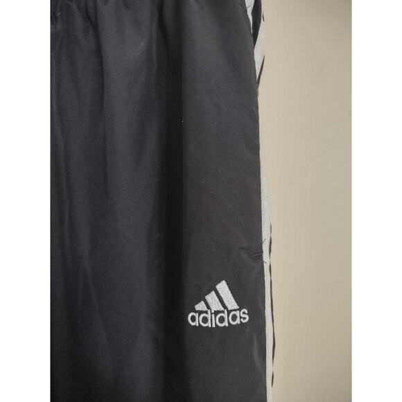 Men's Adidas Track Pants Medium Athleisure Preppy Casual Lightweight - Picture 2 of 5